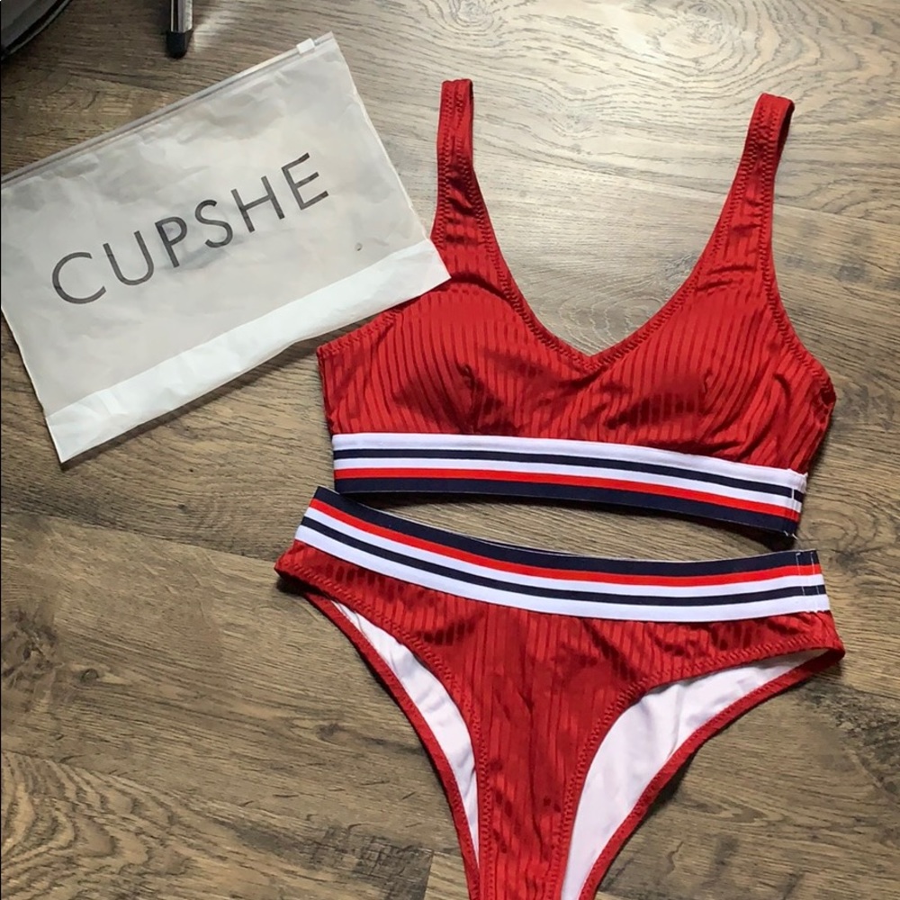 Bathing suit